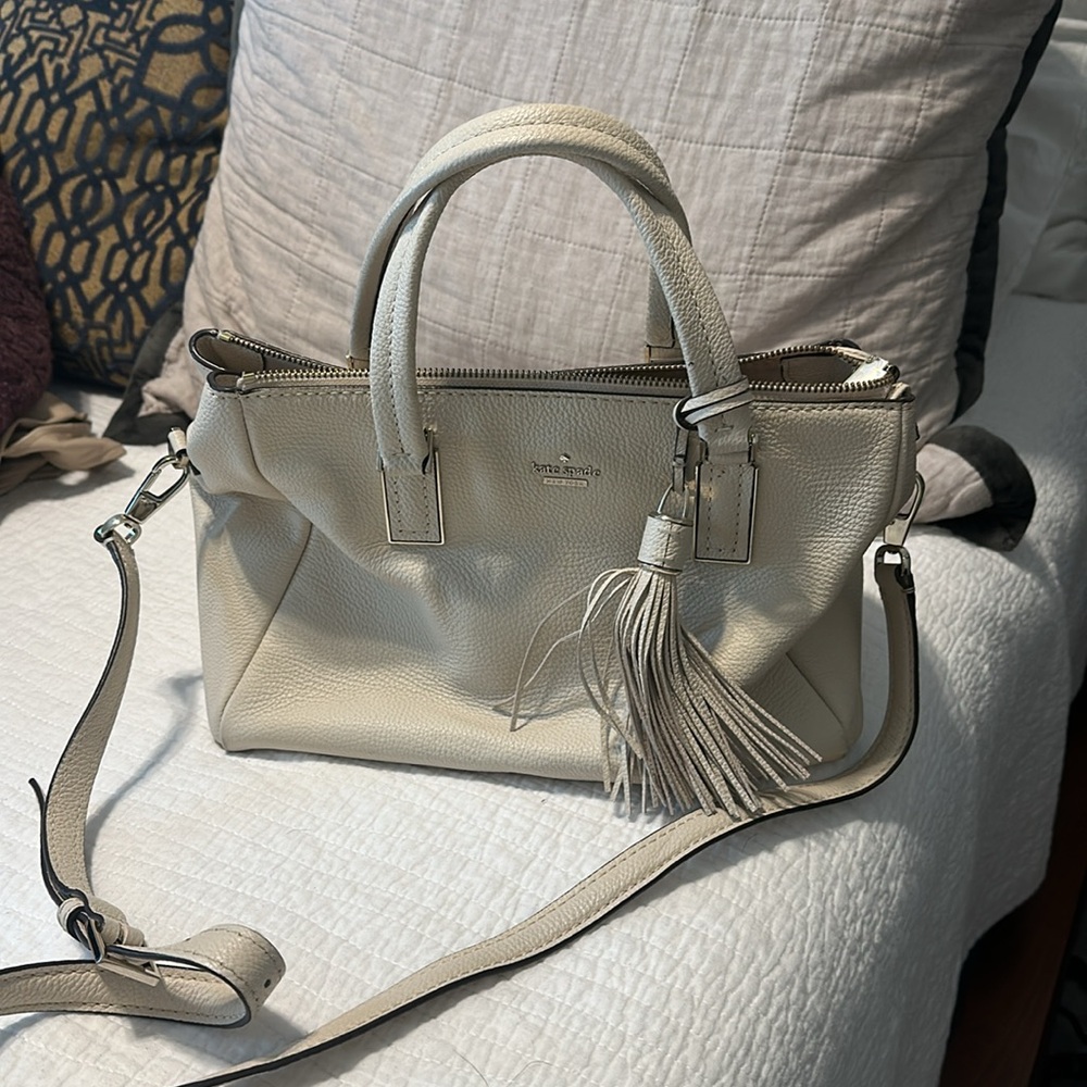 Kate Spade Purse - Picture 2 of 6